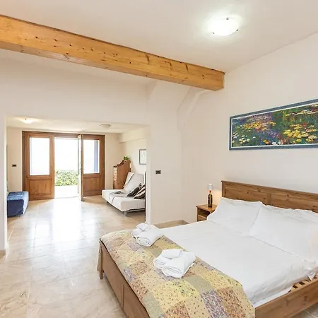 Paradiso - Piscina, Parcheggio E Privacy Pian D'artino